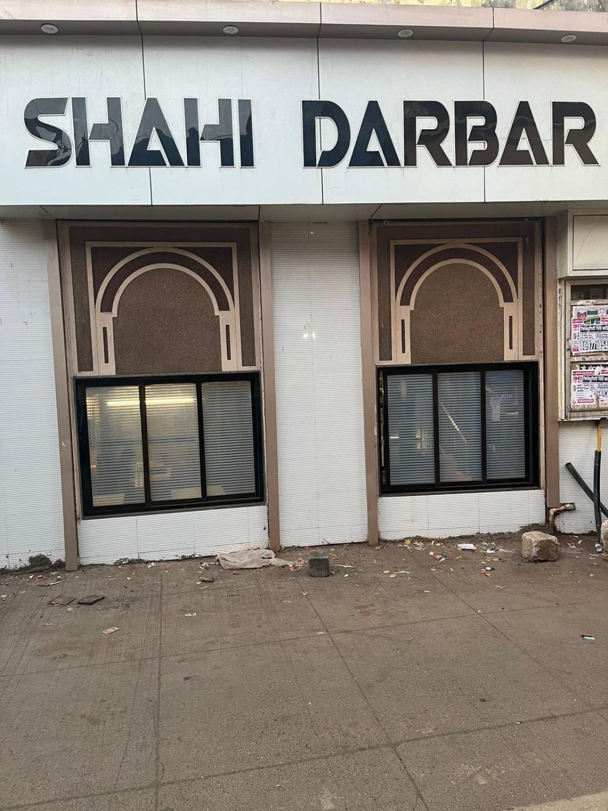 Gasthuis Shahi Darbar Terminal-2 Mumbai (Bombay)